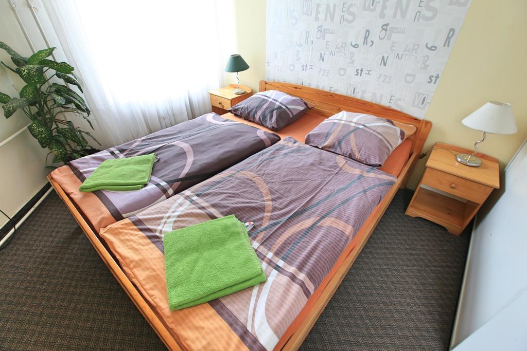 Hostel SKLEP Prag Exterior foto